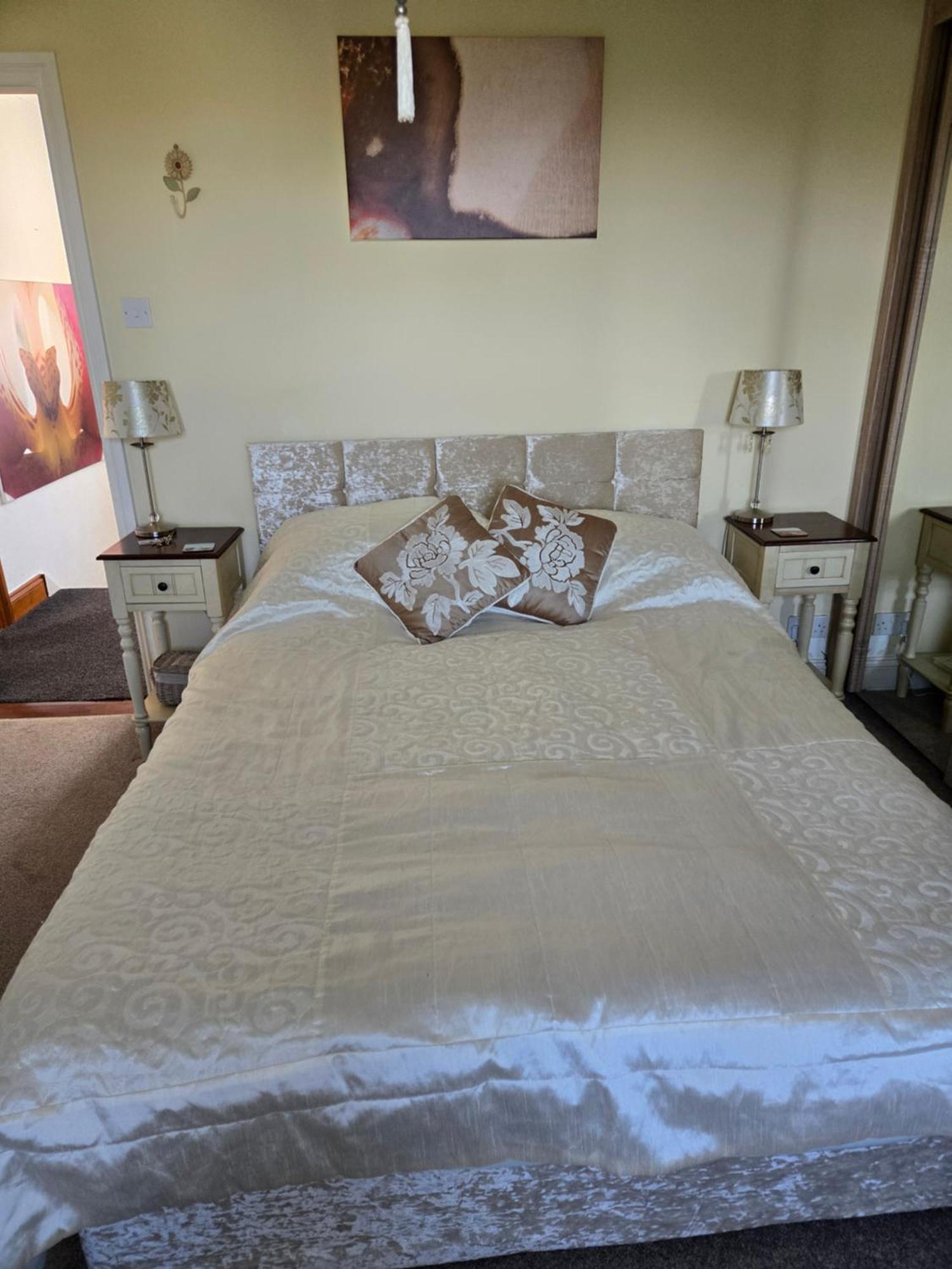 สวอลโล่วส์ เรส Bed & Breakfast เวย์มัธ ภายนอก รูปภาพ